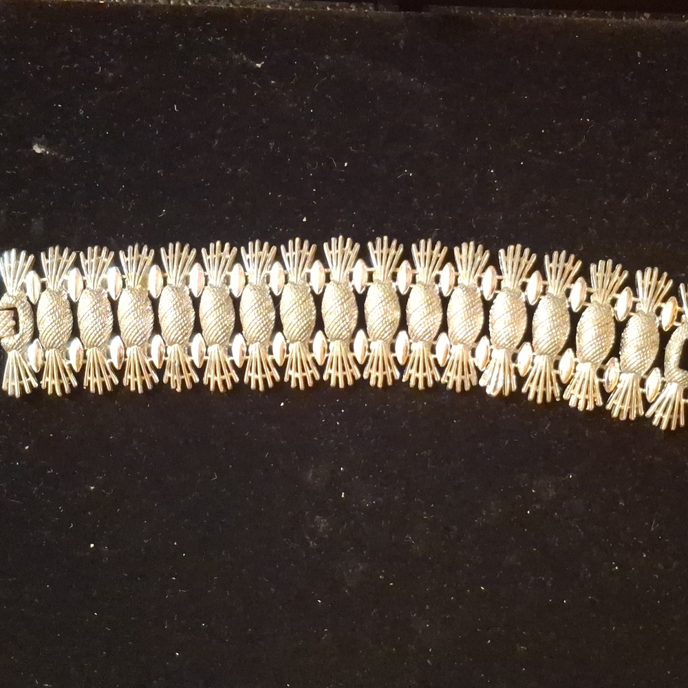 Sarah Coventry 1962 Silver Metal Pineapple Bracelet